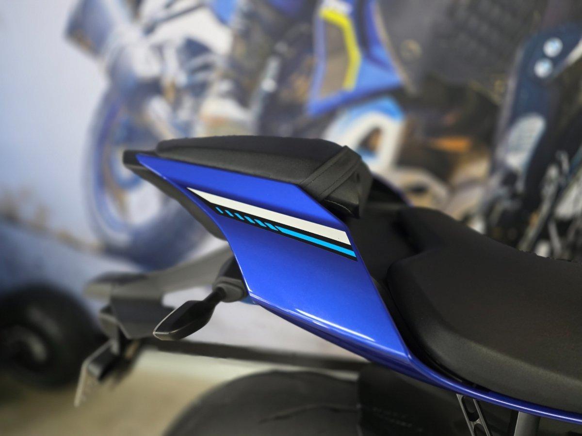 2025 YAMAHA YZF-R1 SPORTS