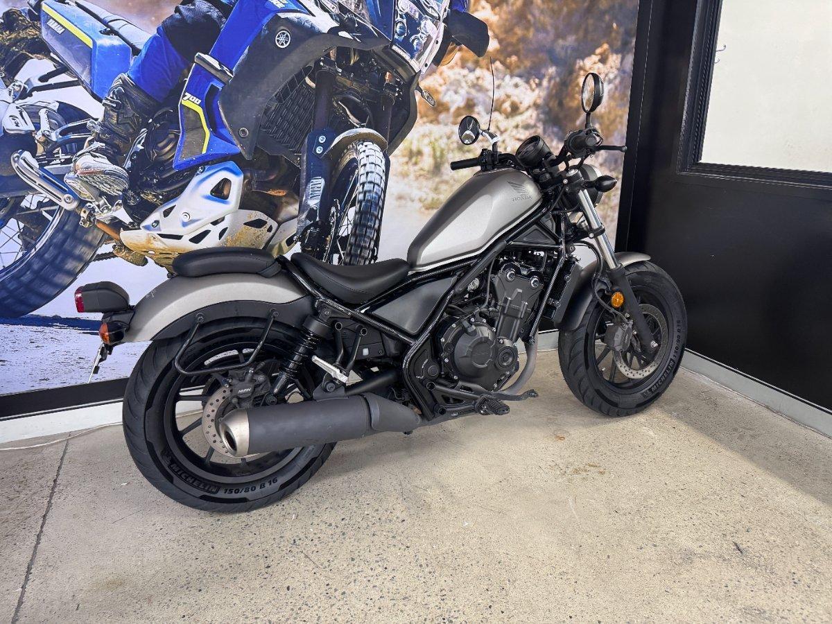 2017 HONDA CMX500 ROAD
