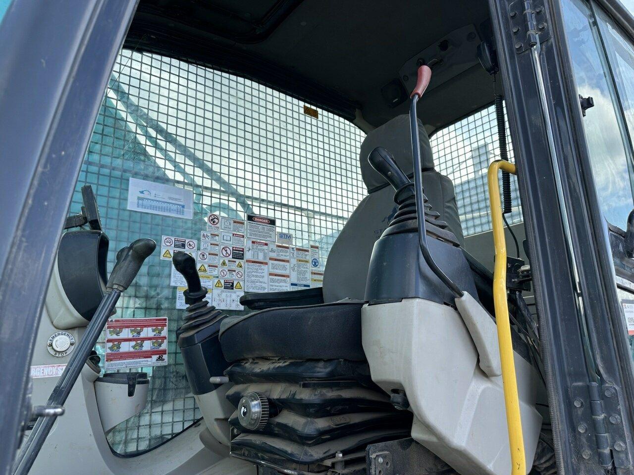 2013 KOBELCO SK260LC-8 EXCAVATOR