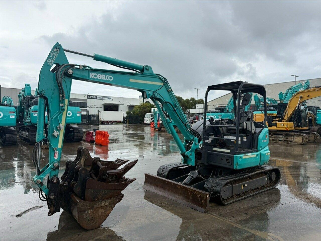 2022 KOBELCO SK55SRX-6 EXCAVATOR