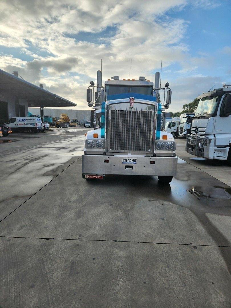 2001 KENWORTH T900 TIPPER