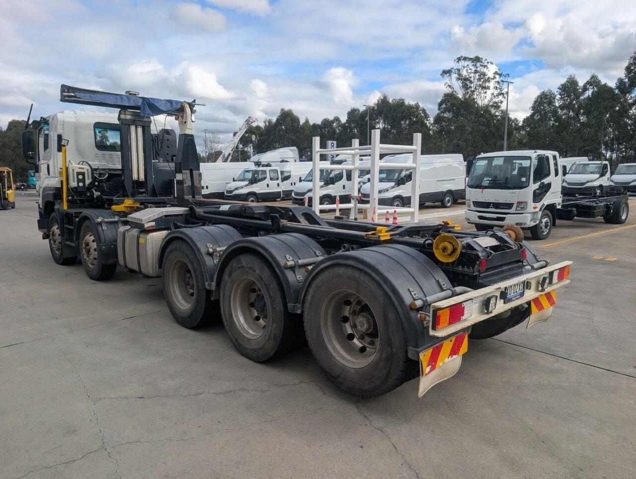 2023 ISUZU FYX FH 350 (10x4) 6 SP AUTOMATIC BIN LIFTER