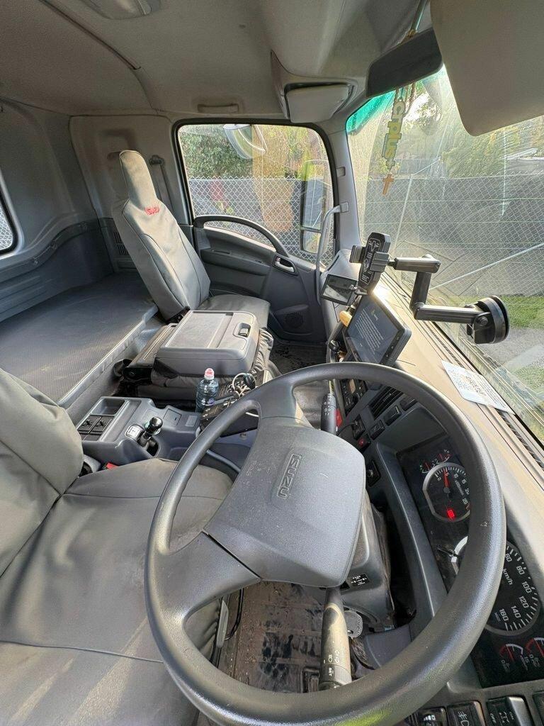 2023 ISUZU FYX FH 350 (10x4) 6 SP AUTOMATIC BIN LIFTER