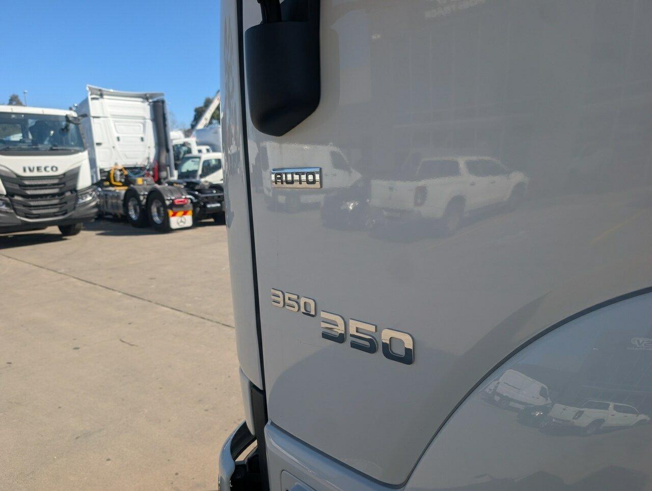 2023 ISUZU FYX FH 350 (10x4) 6 SP AUTOMATIC BIN LIFTER