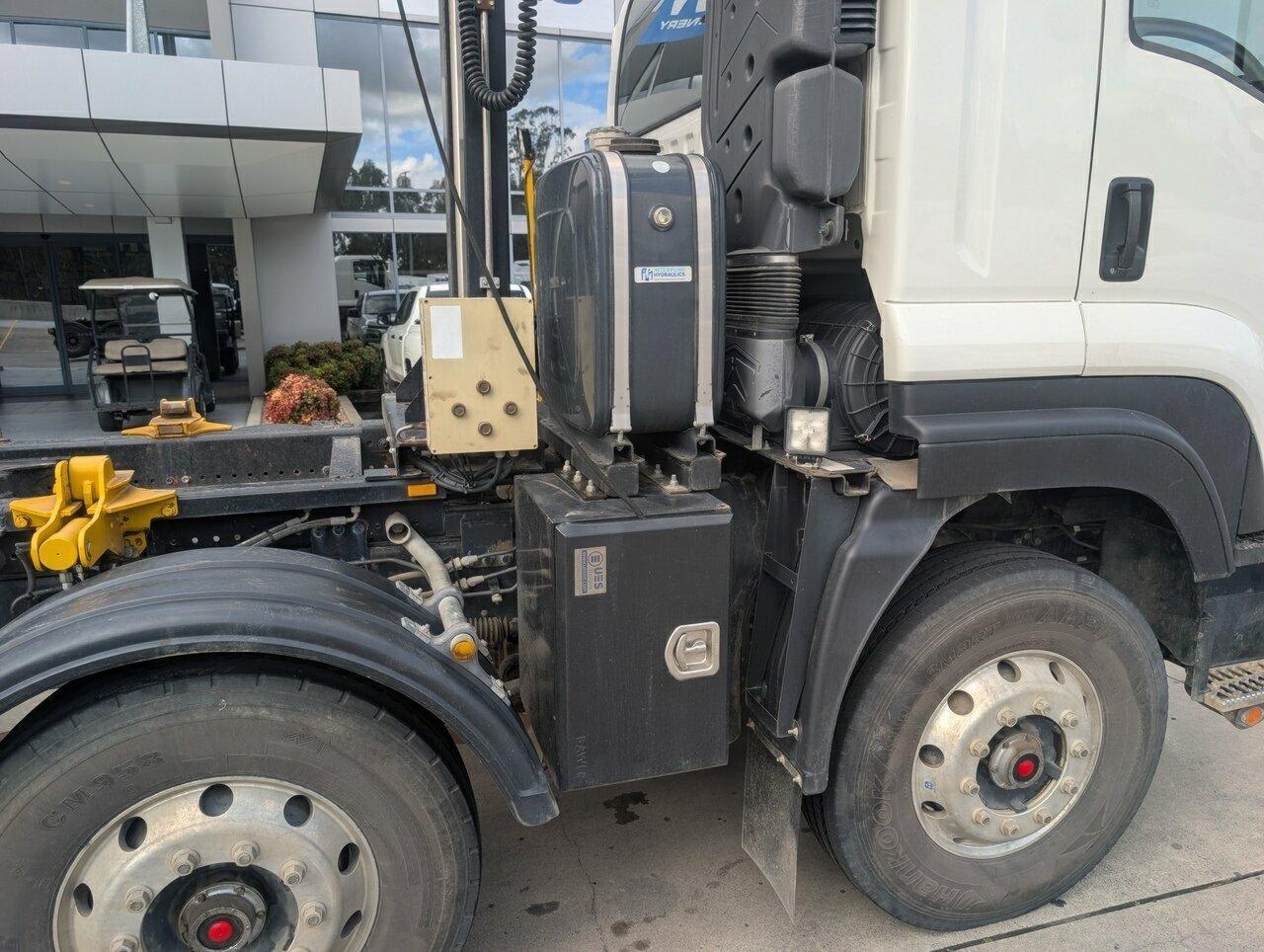 2023 ISUZU FYX FH 350 (10x4) 6 SP AUTOMATIC BIN LIFTER