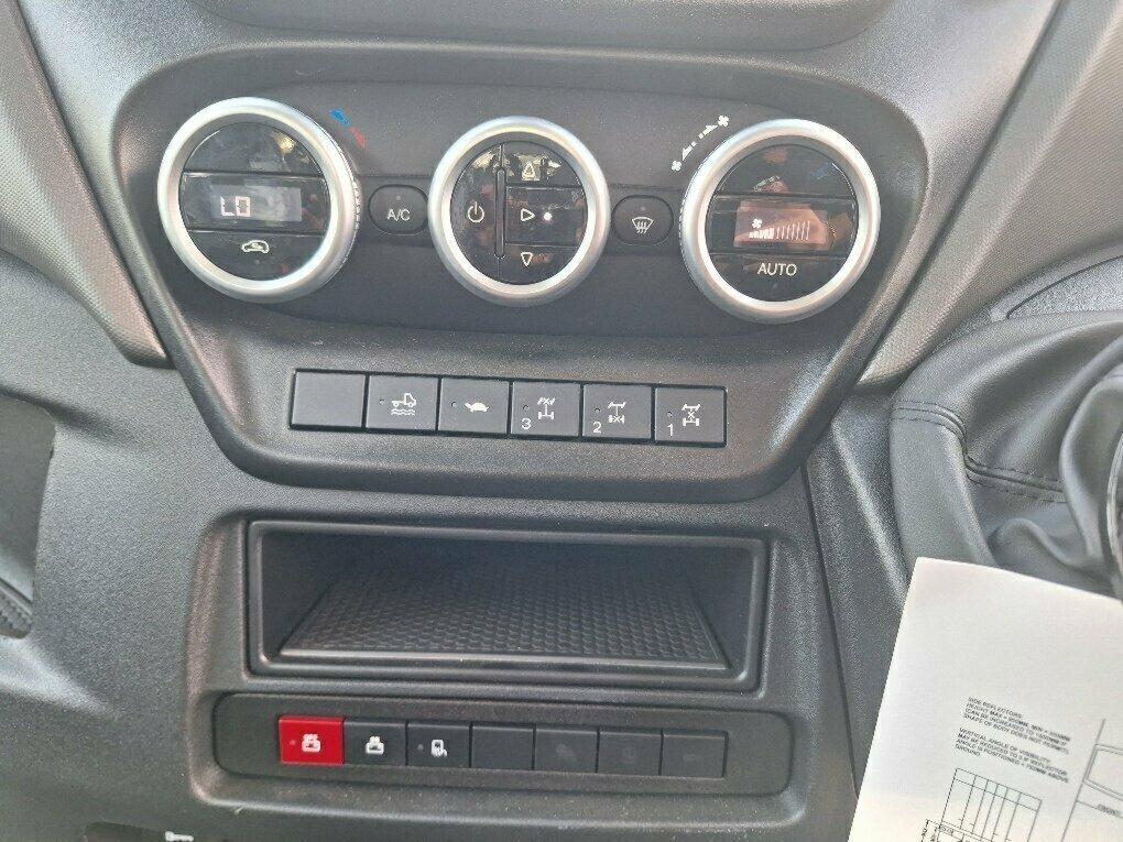 2024 IVECO DAILY (4x4) DUAL C/CHAS
