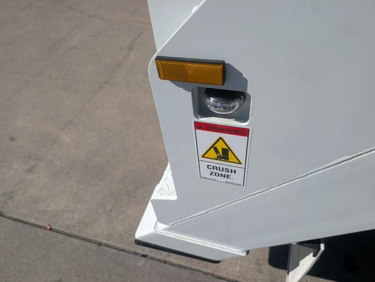 2025 FUSO FIGHTER 1224 4X2 AUTOMATIC SKIP BIN LIFTER