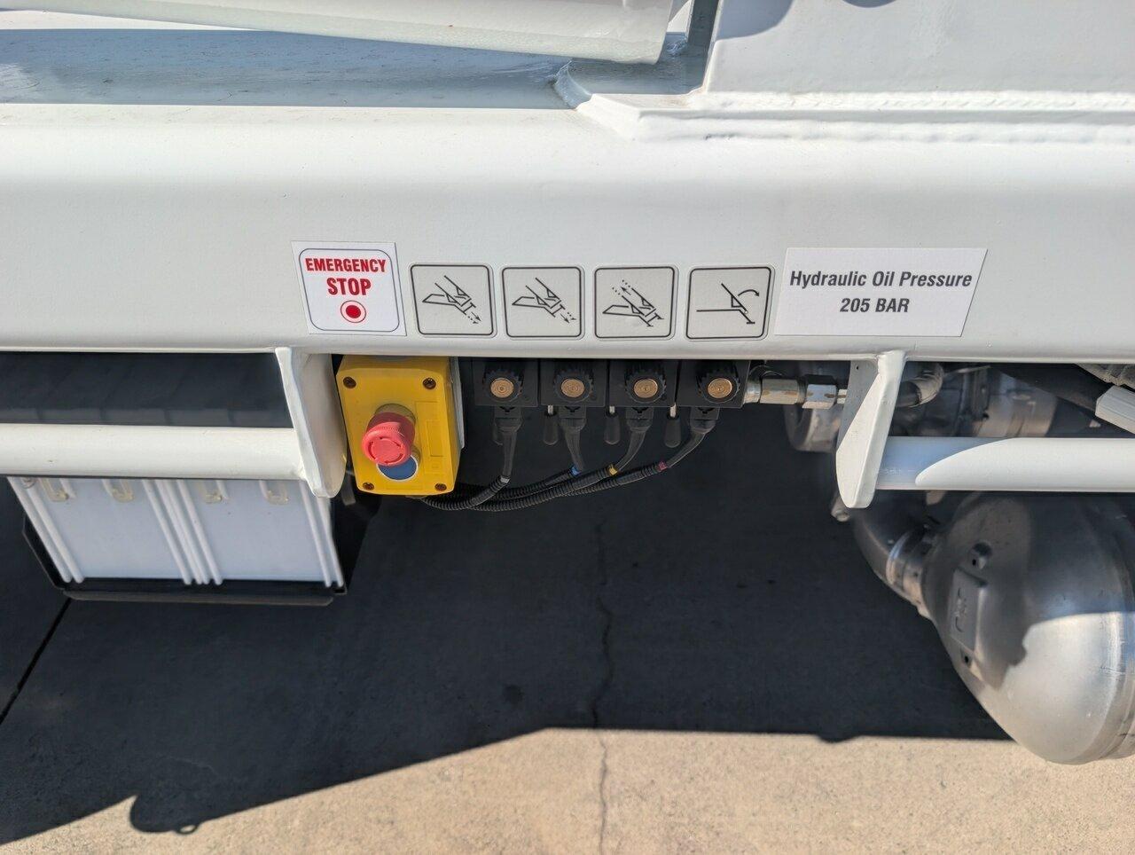 2025 FUSO FIGHTER 1224 4X2 AUTOMATIC SKIP BIN LIFTER
