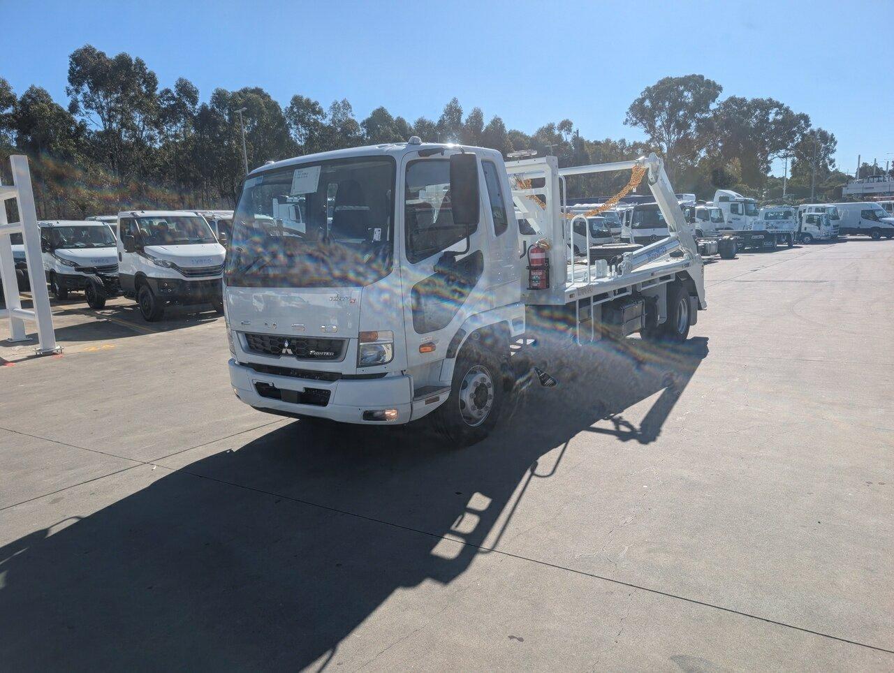 2025 FUSO FIGHTER 1224 4X2 AUTOMATIC SKIP BIN LIFTER