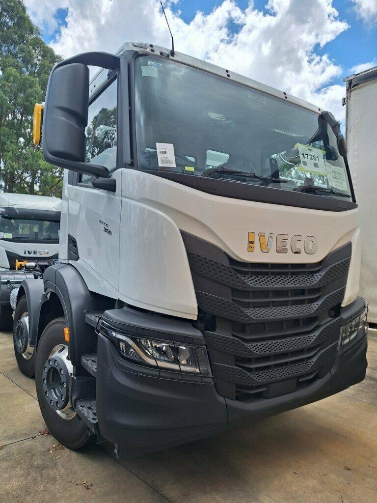 2023 IVECO ACCO AD360 DAY CAB 8X4 C/CHAS