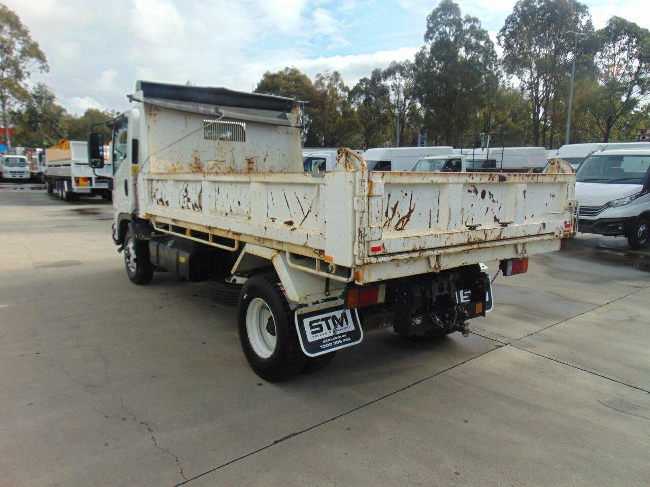 2017 ISUZU FRR F MY16 107-210 (SWB) 6 SP AUTOMATED MANUAL TIPPER