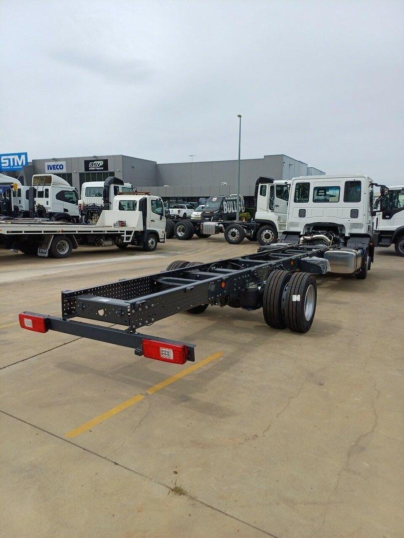 2025 IVECO EUROCARGO ML160 8 SP AUTOMATIC C/CHAS