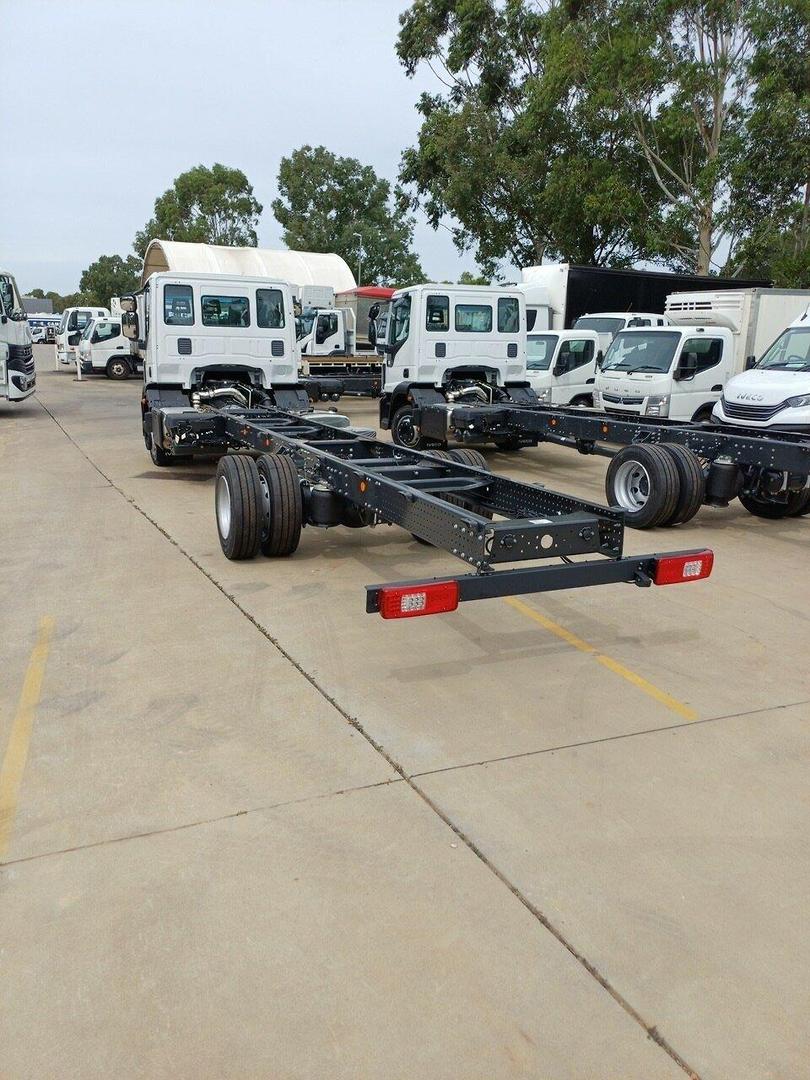 2025 IVECO EUROCARGO ML160 8 SP AUTOMATIC C/CHAS