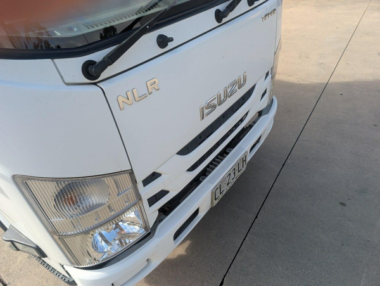 2017 ISUZU NLR 45-150 MANUAL TIPPER