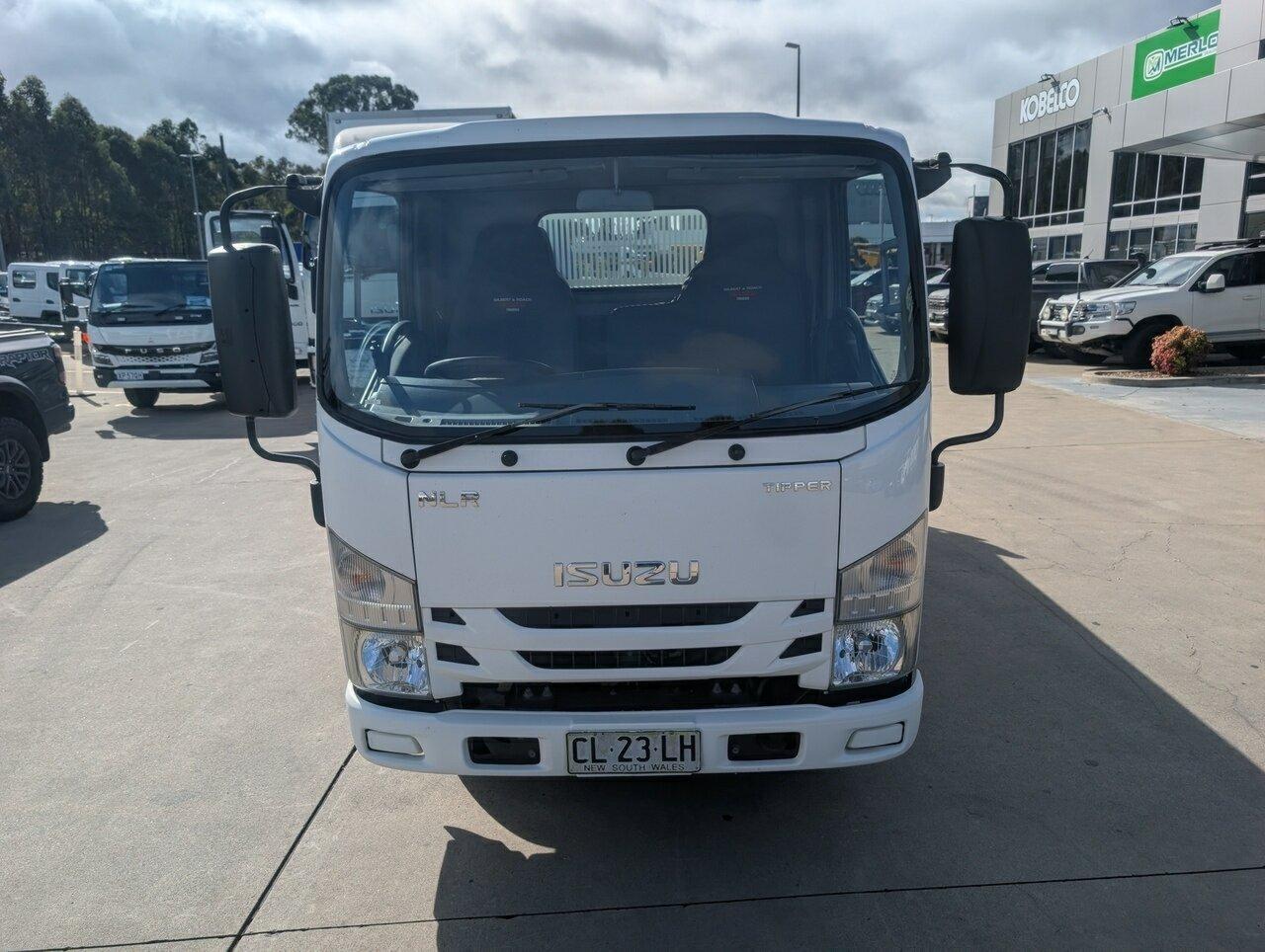 2017 ISUZU NLR 45-150 MANUAL TIPPER