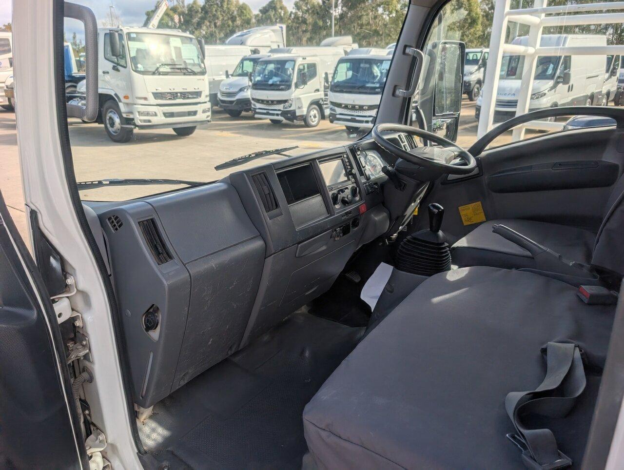 2017 ISUZU NLR 45-150 MANUAL TIPPER