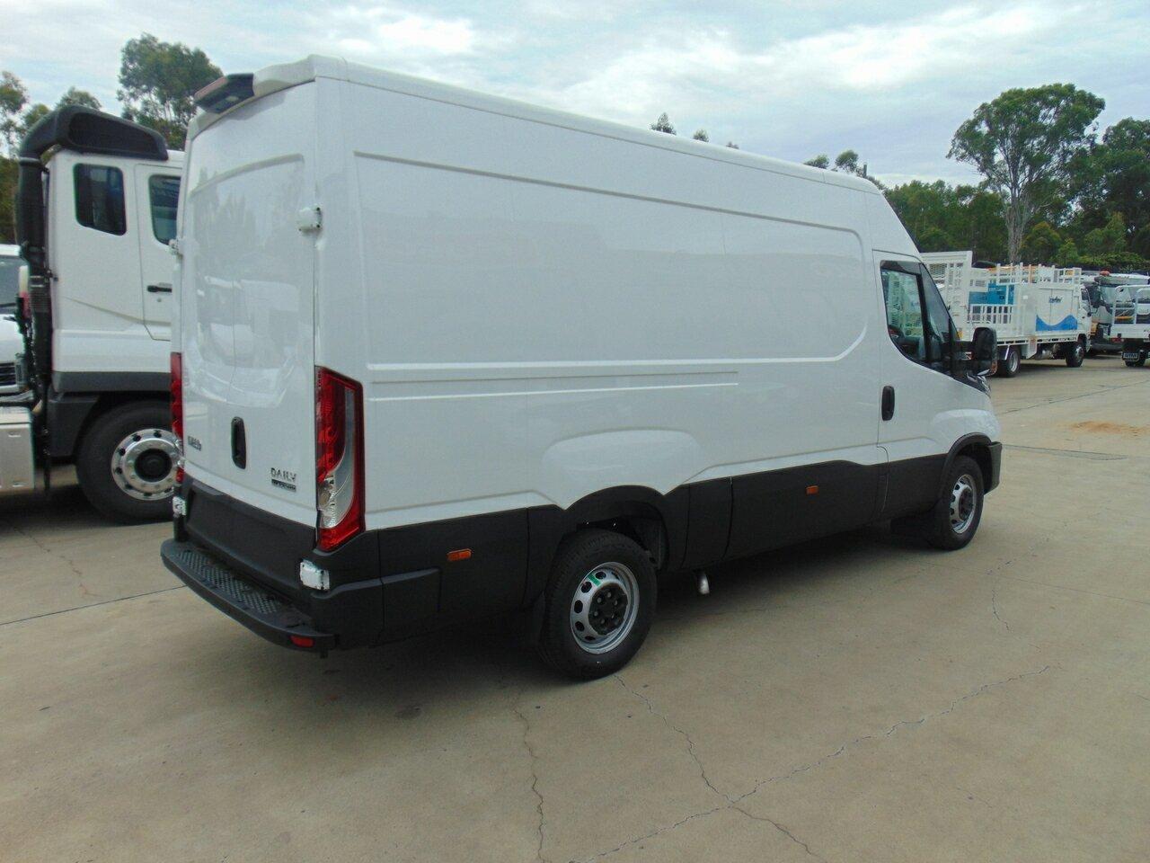 2025 IVECO DAILY 35S18 (3540WB) AUTOMATIC VAN