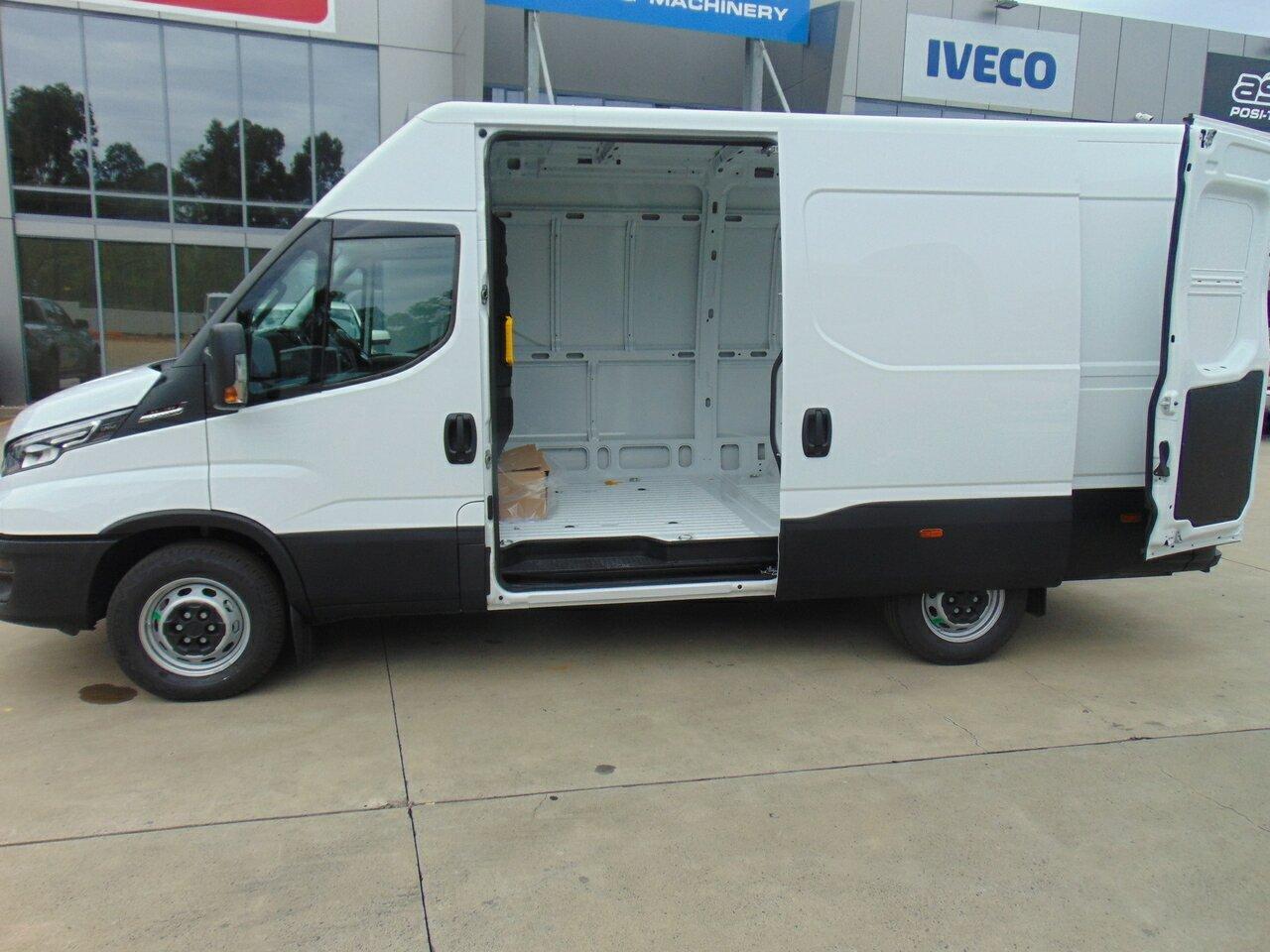 2025 IVECO DAILY 35S18 (3540WB) AUTOMATIC VAN