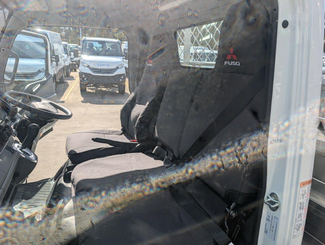 2024 FUSO CANTER 515N DROPSIDE TRAY