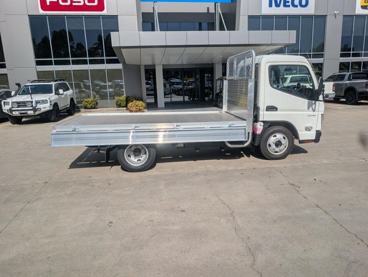 2024 FUSO CANTER 515N DROPSIDE TRAY