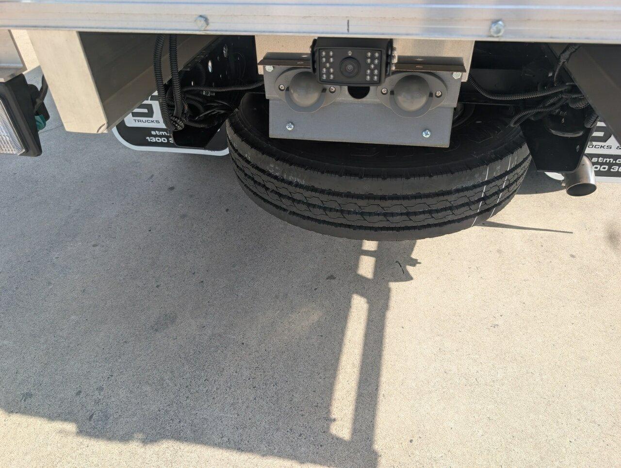2024 FUSO CANTER 515N DROPSIDE TRAY