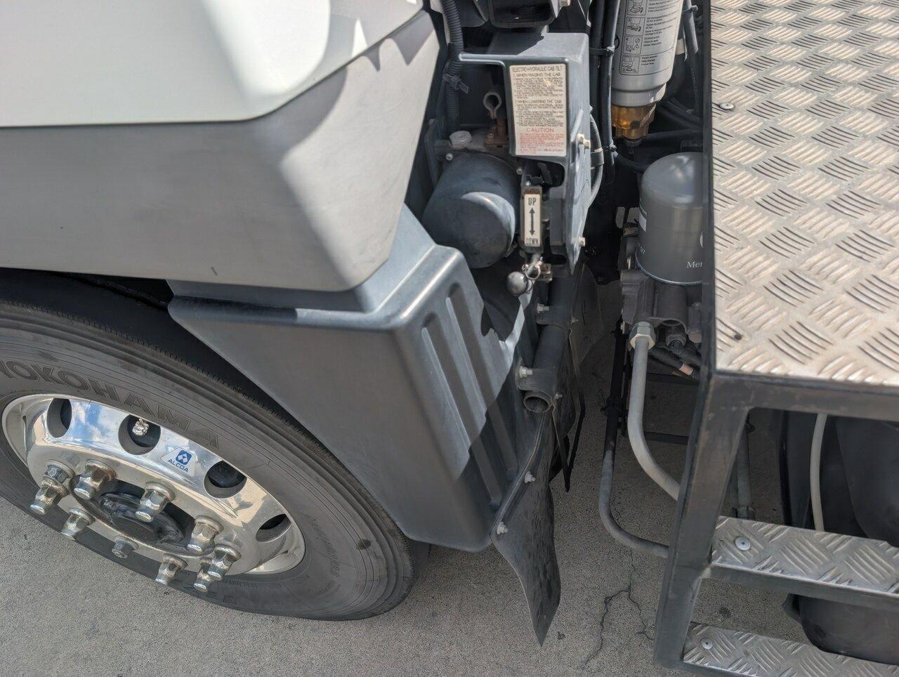 2022 FUSO SHOGUN 12 SP AUTOMATED MANUAL PRIME MOVER
