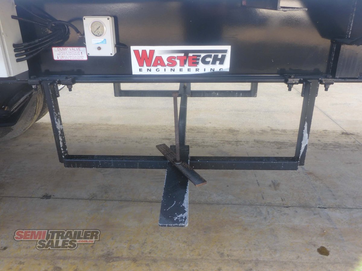 2005 VAWDREY SEMI COMPACTOR TRAILER