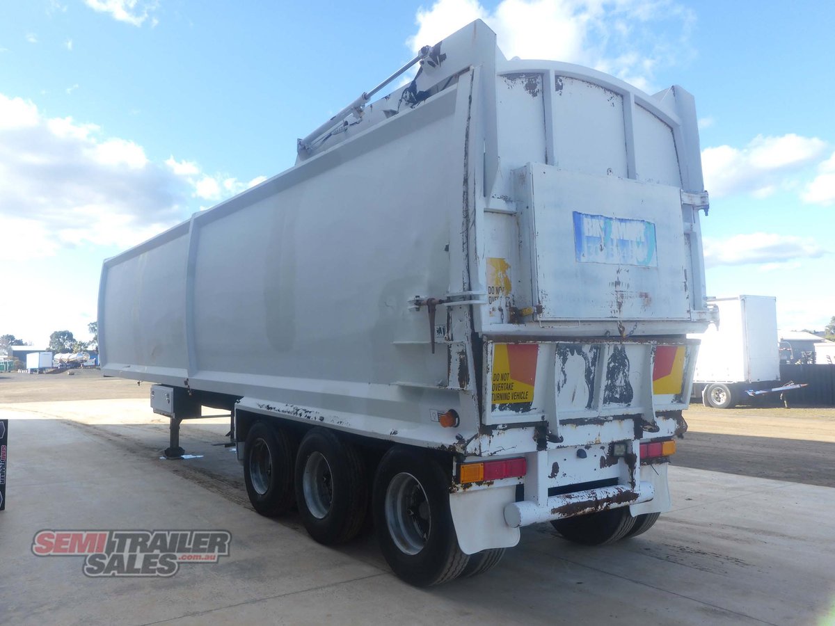 2005 VAWDREY SEMI COMPACTOR TRAILER