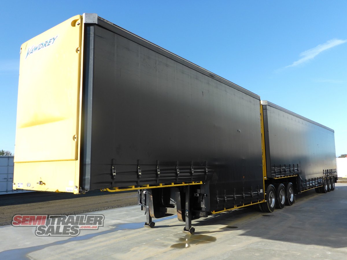 VAWDREY CURTAINSIDER TRAILER
