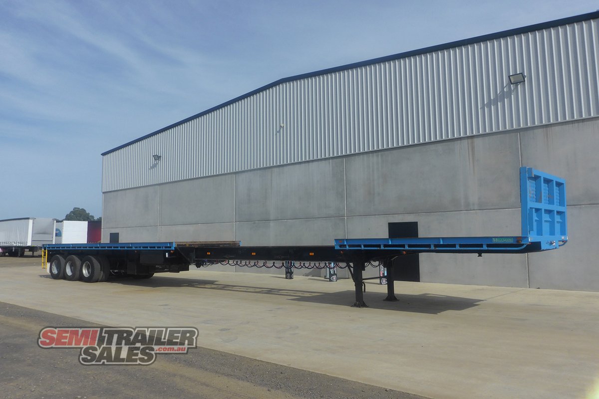 HAULMARK FLAT TOP TRAILER