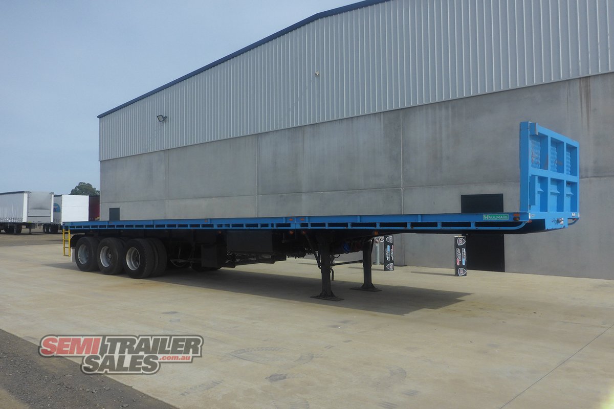 HAULMARK FLAT TOP TRAILER