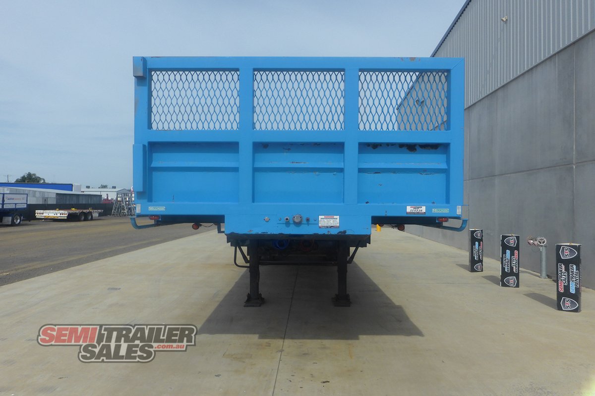 HAULMARK FLAT TOP TRAILER