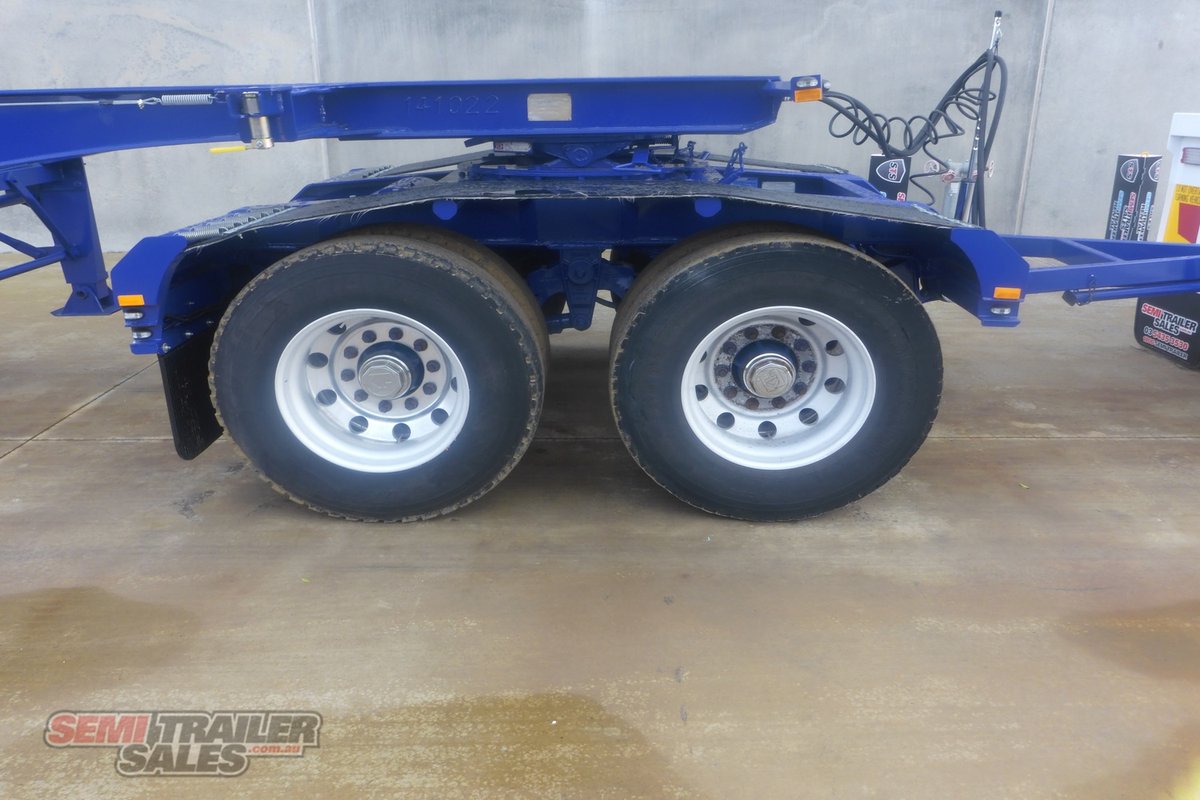 2014 HOWARD PORTER SKELETAL TRAILER