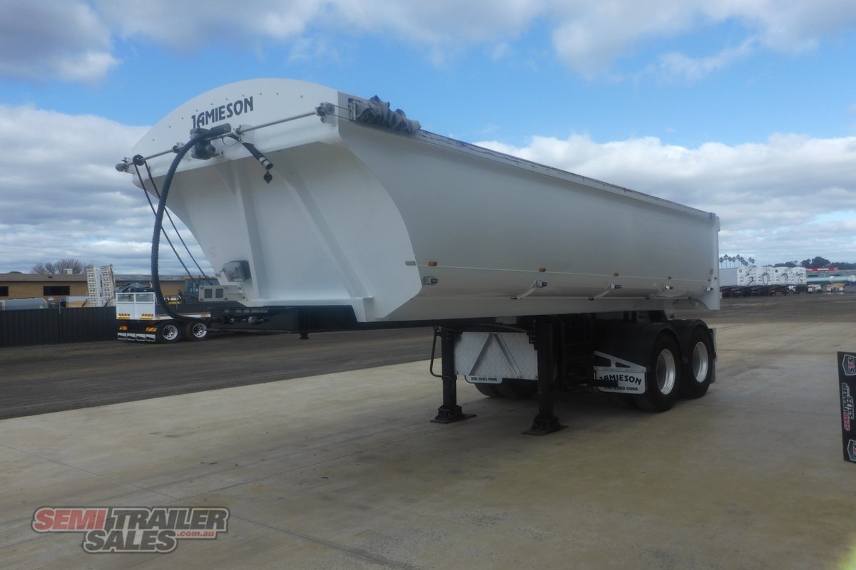 10/2021 BOOMER BOGIE CHASSIS TIPPER TRAILER