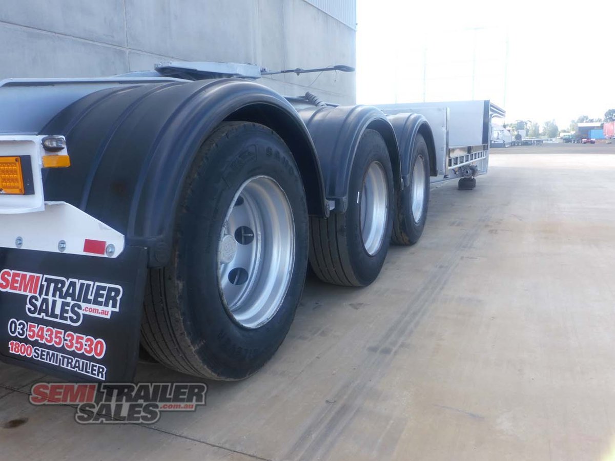 2000 MAXITRANS DROP DECK A TRAILER