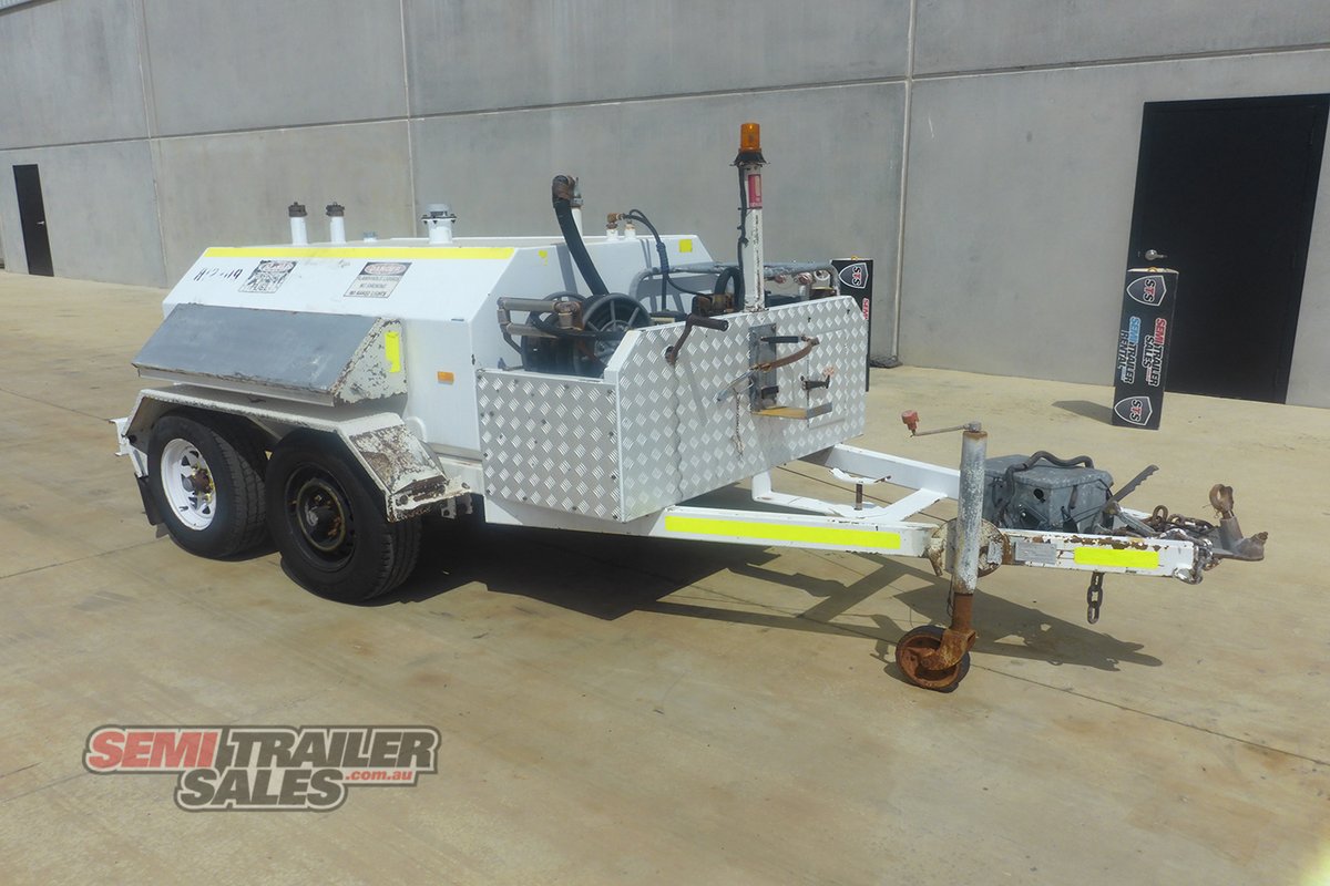 2011 PUMPS AUSTRALIA TANKER TANKER