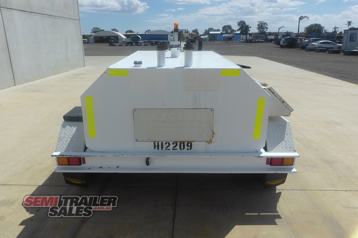 2011 PUMPS AUSTRALIA TANKER TANKER