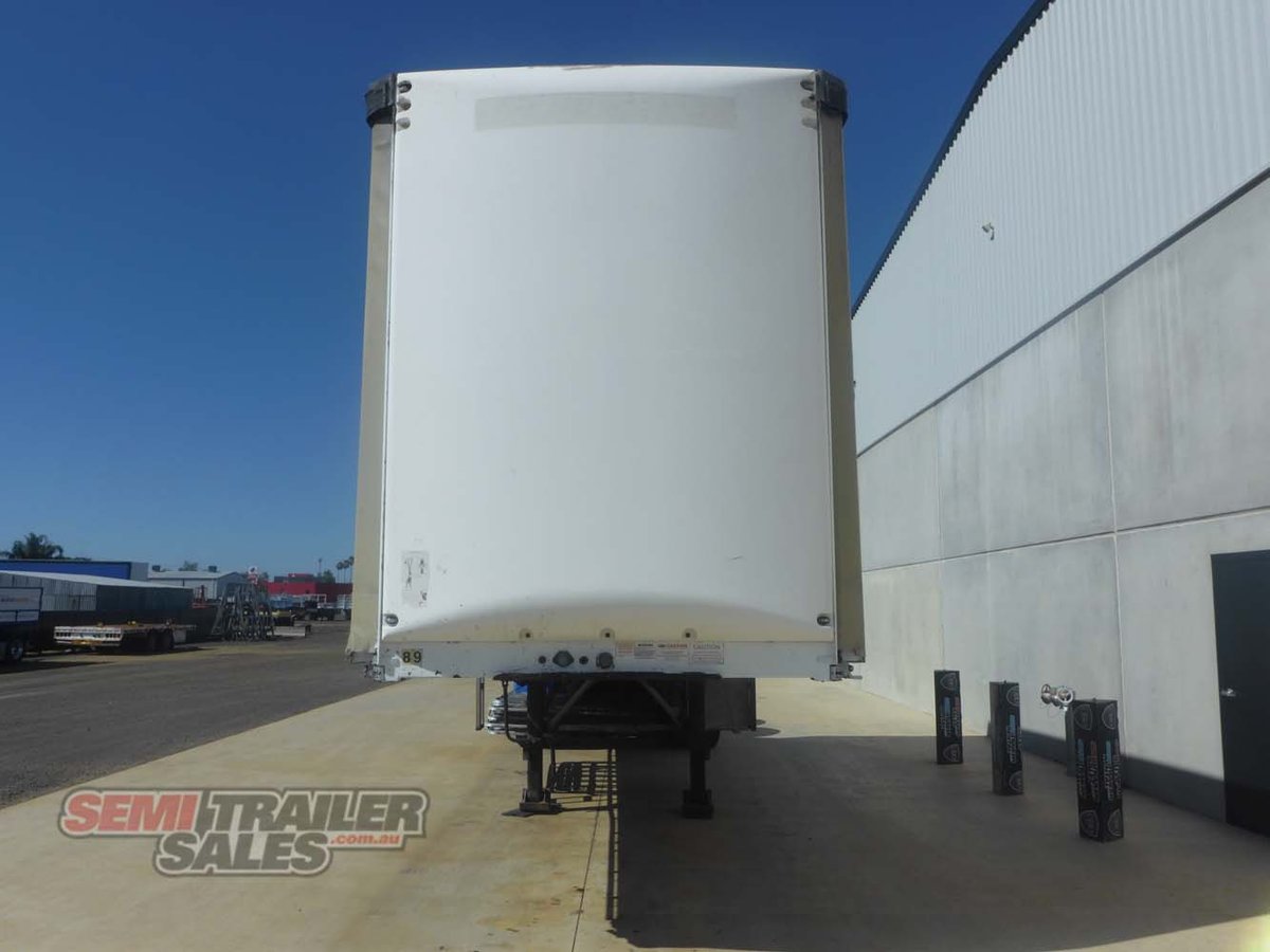 MAXITRANS CURTAINSIDER TRAILER