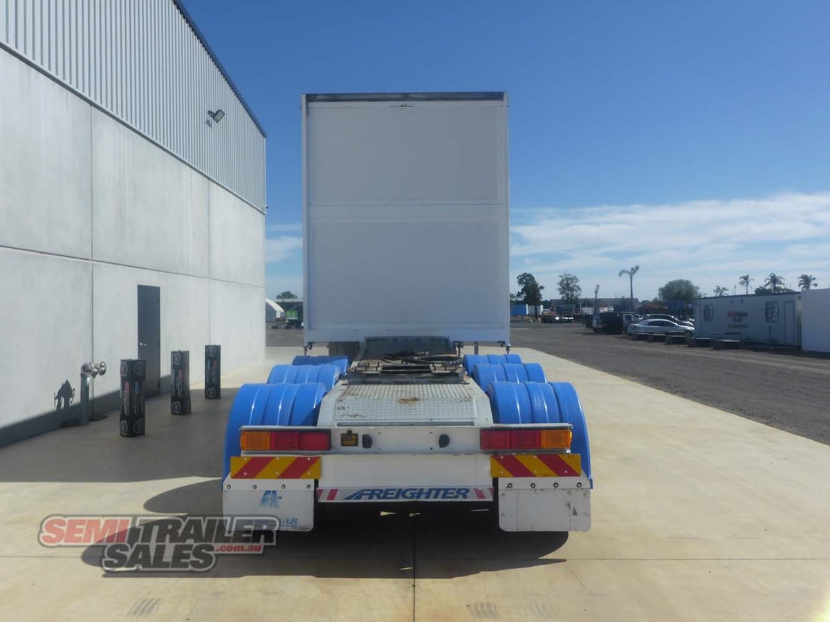 MAXITRANS CURTAINSIDER TRAILER