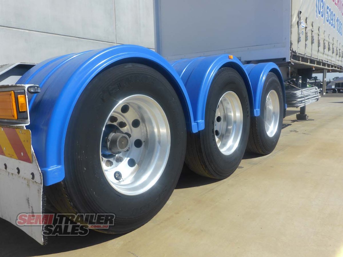 MAXITRANS CURTAINSIDER TRAILER