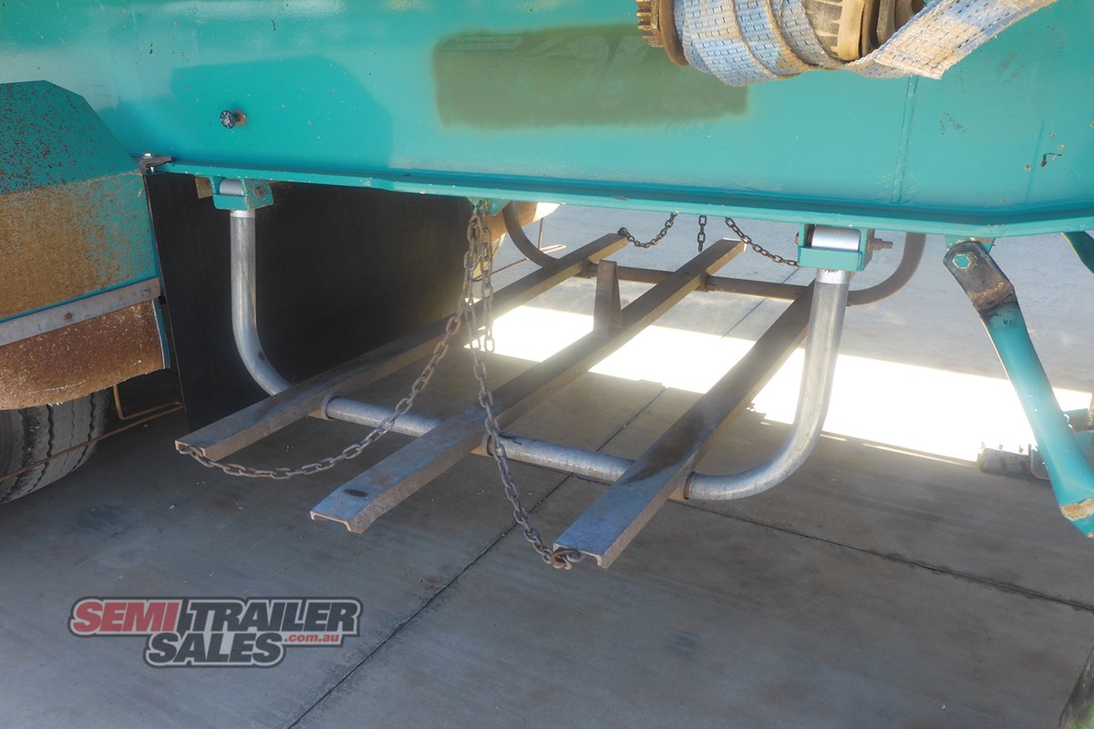 HAULMARK DOLLY TRAILER