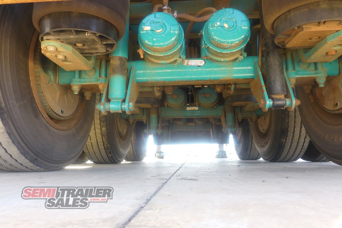 HAULMARK DOLLY TRAILER