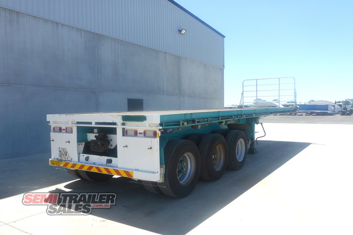 HAULMARK DOLLY TRAILER