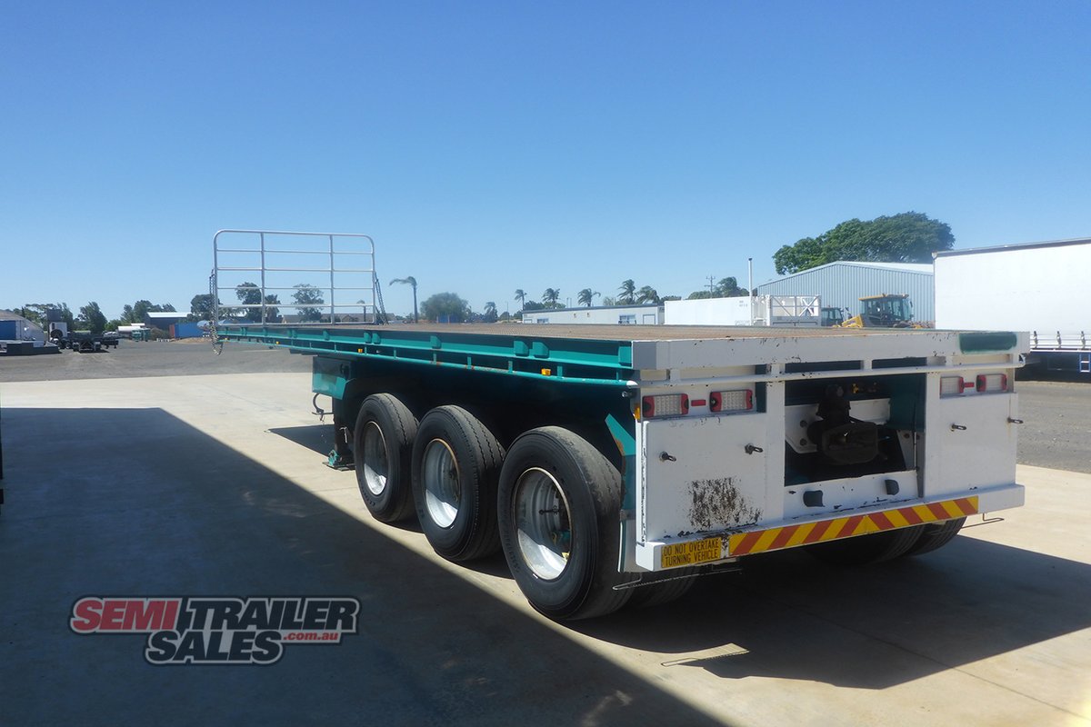 HAULMARK DOLLY TRAILER