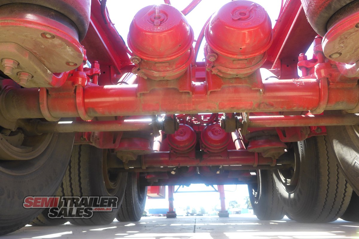 2004 VAWDREY DROP DECK TRAILER