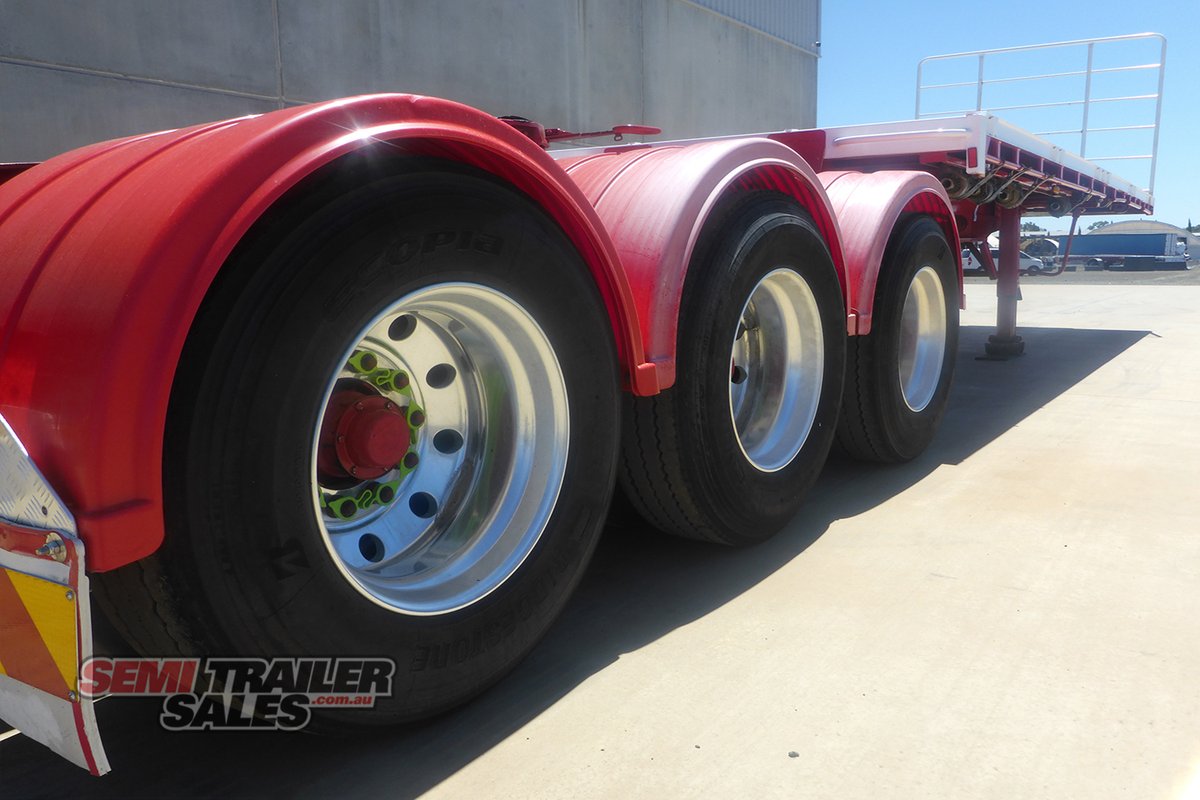 2004 VAWDREY DROP DECK TRAILER