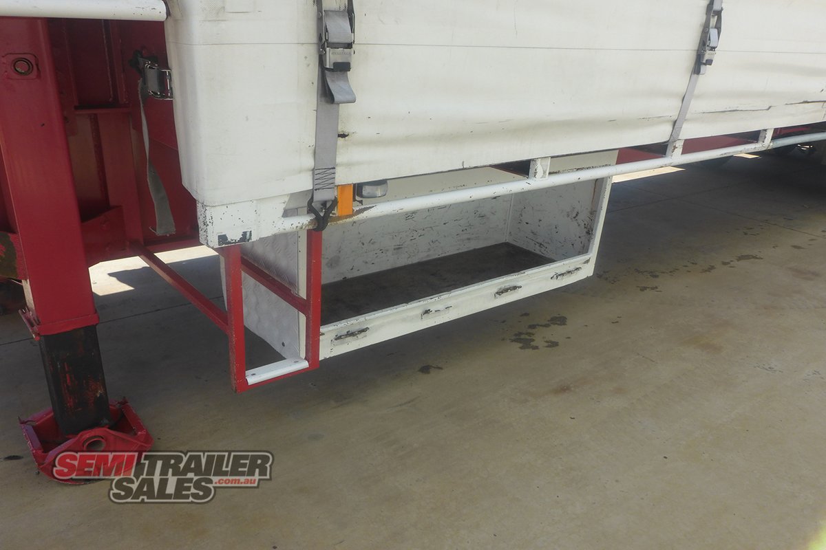 KRUEGER CURTAINSIDER TRAILER