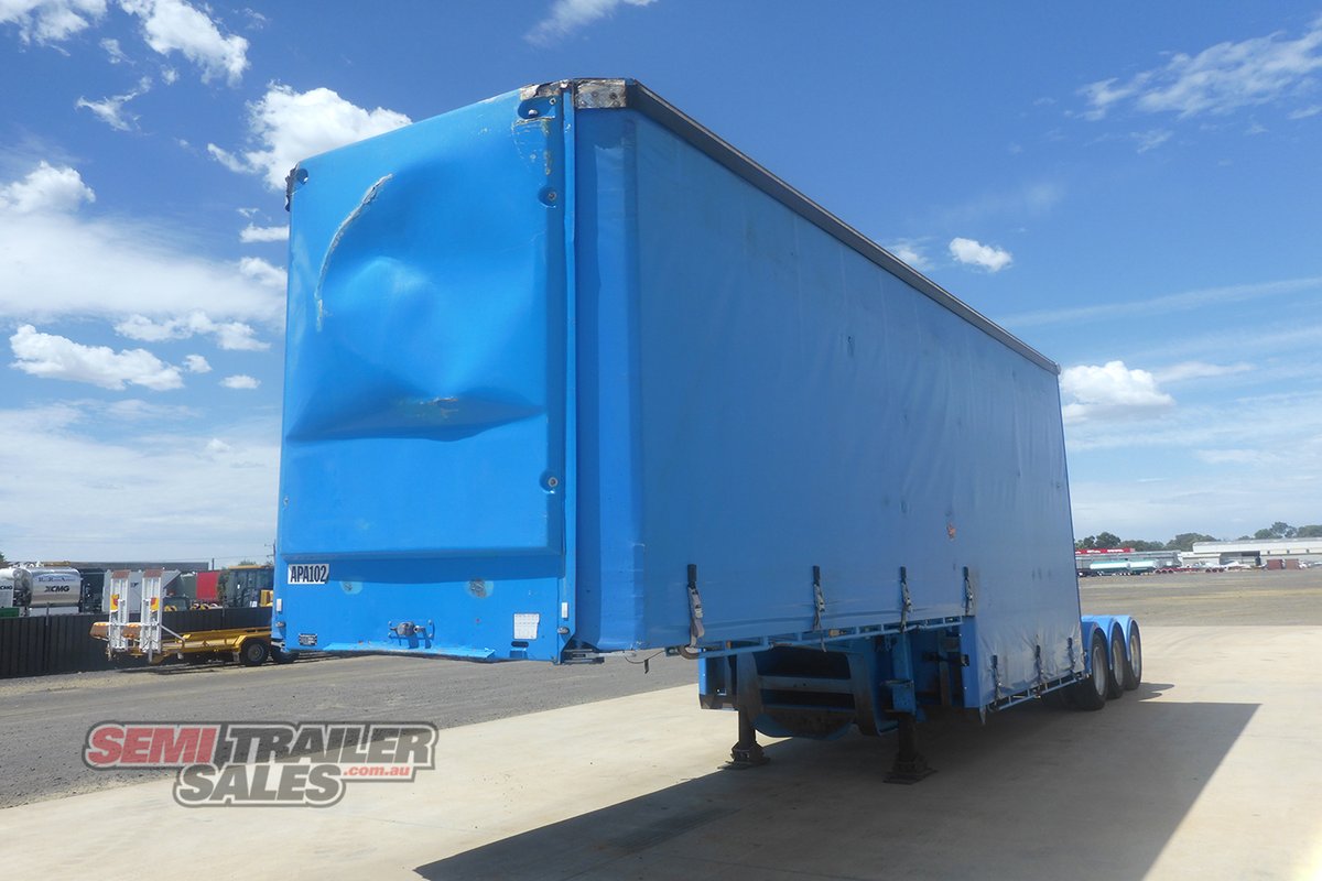 VAWDREY CURTAINSIDER TRAILER