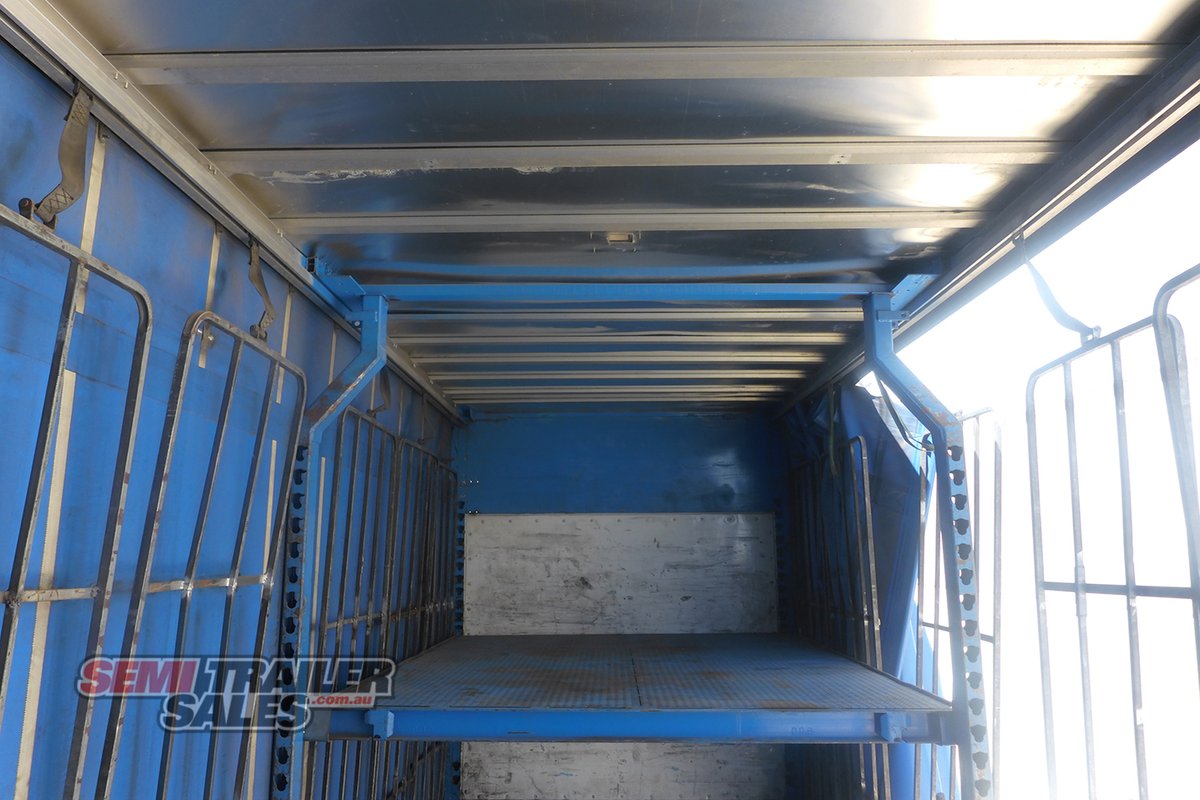 VAWDREY CURTAINSIDER TRAILER