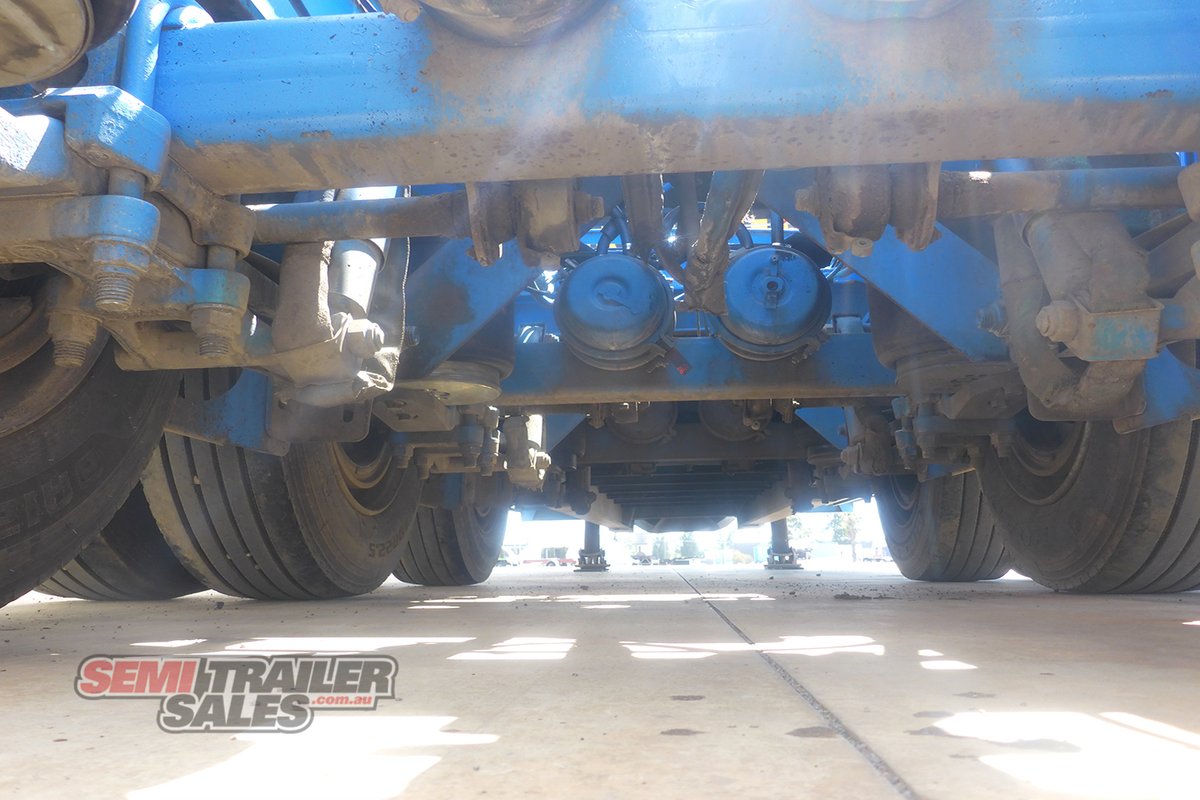 VAWDREY CURTAINSIDER TRAILER